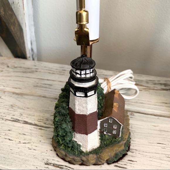 Vintage Ceramic Lighthouse Small Lamp Cord with Switch Nautical - Picture 5 of 6